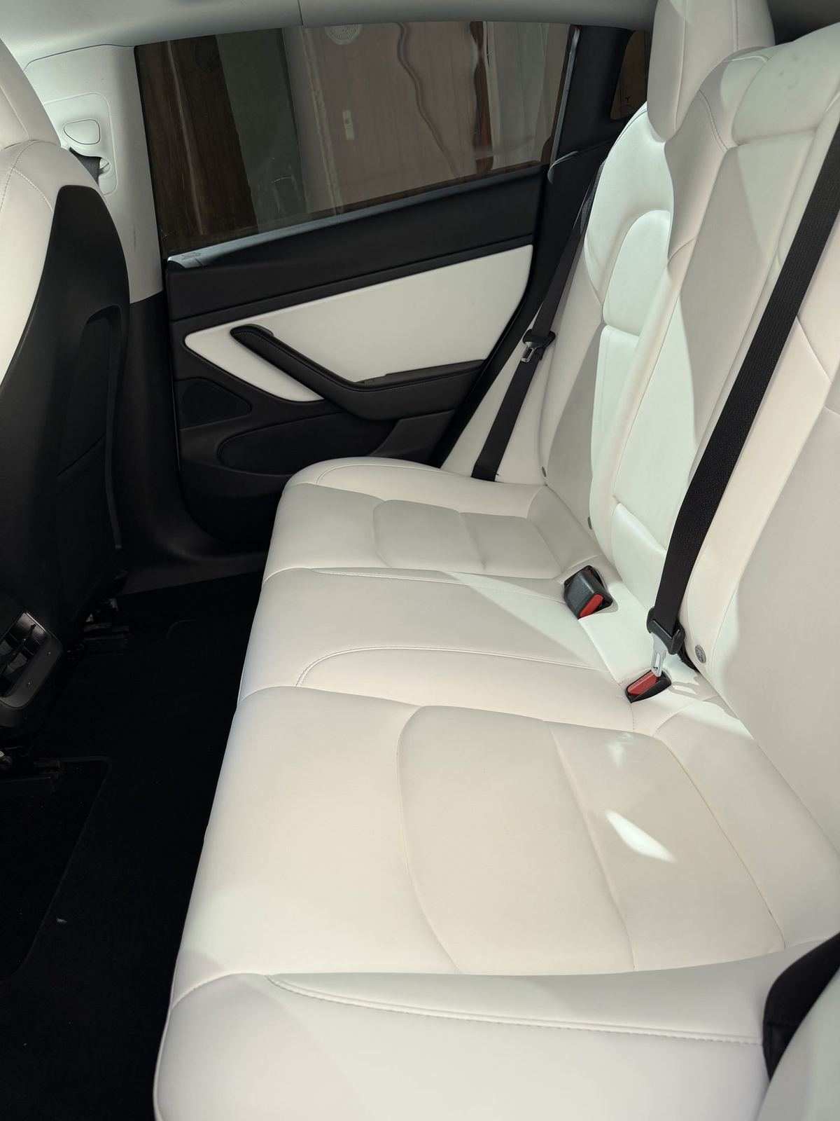 Tesla Model 3 Performance — Autopilote 3, TVA récupérable — photo 4