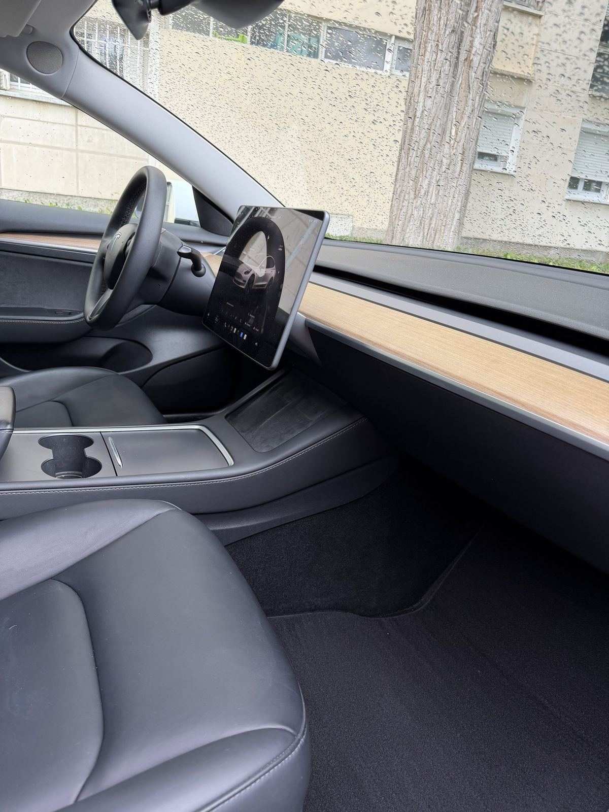 Tesla Model 3 Standard 2023 — TVA récupérable — photo 4