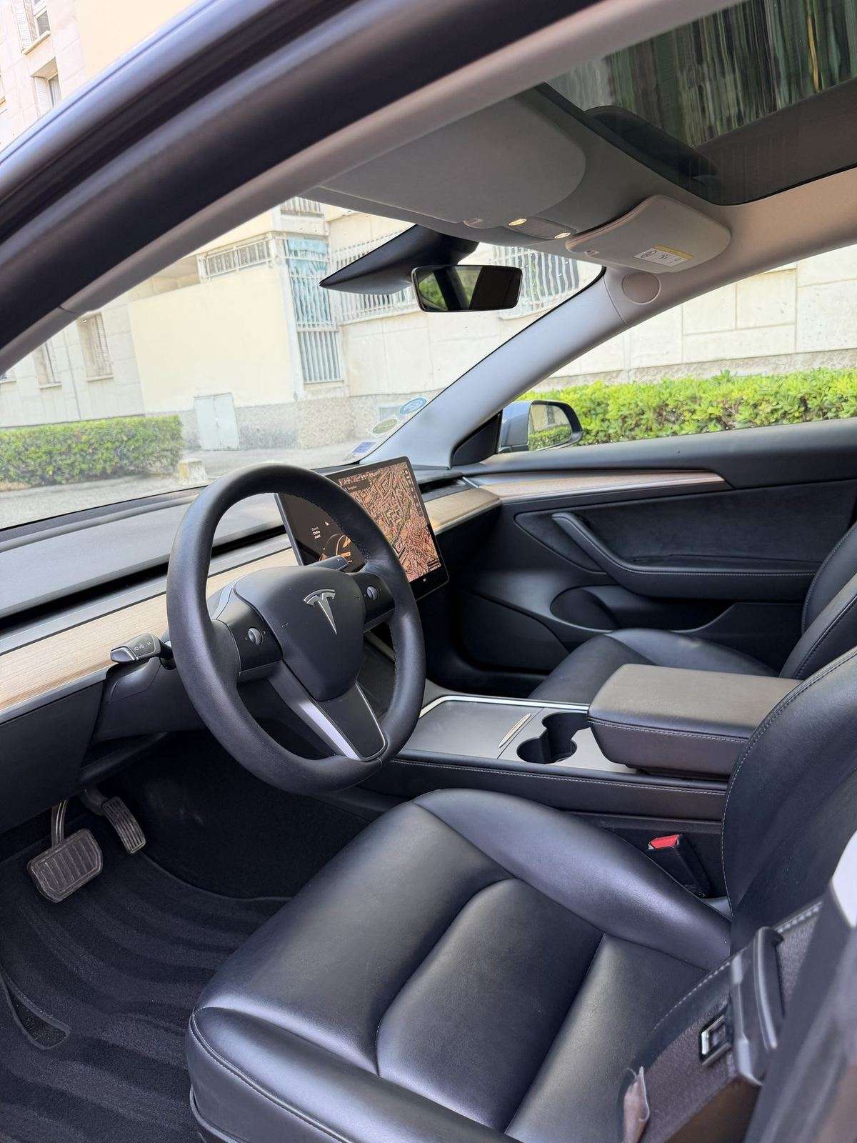 Tesla Model 3 Long Range 2021 — TVA récupérable — photo 3