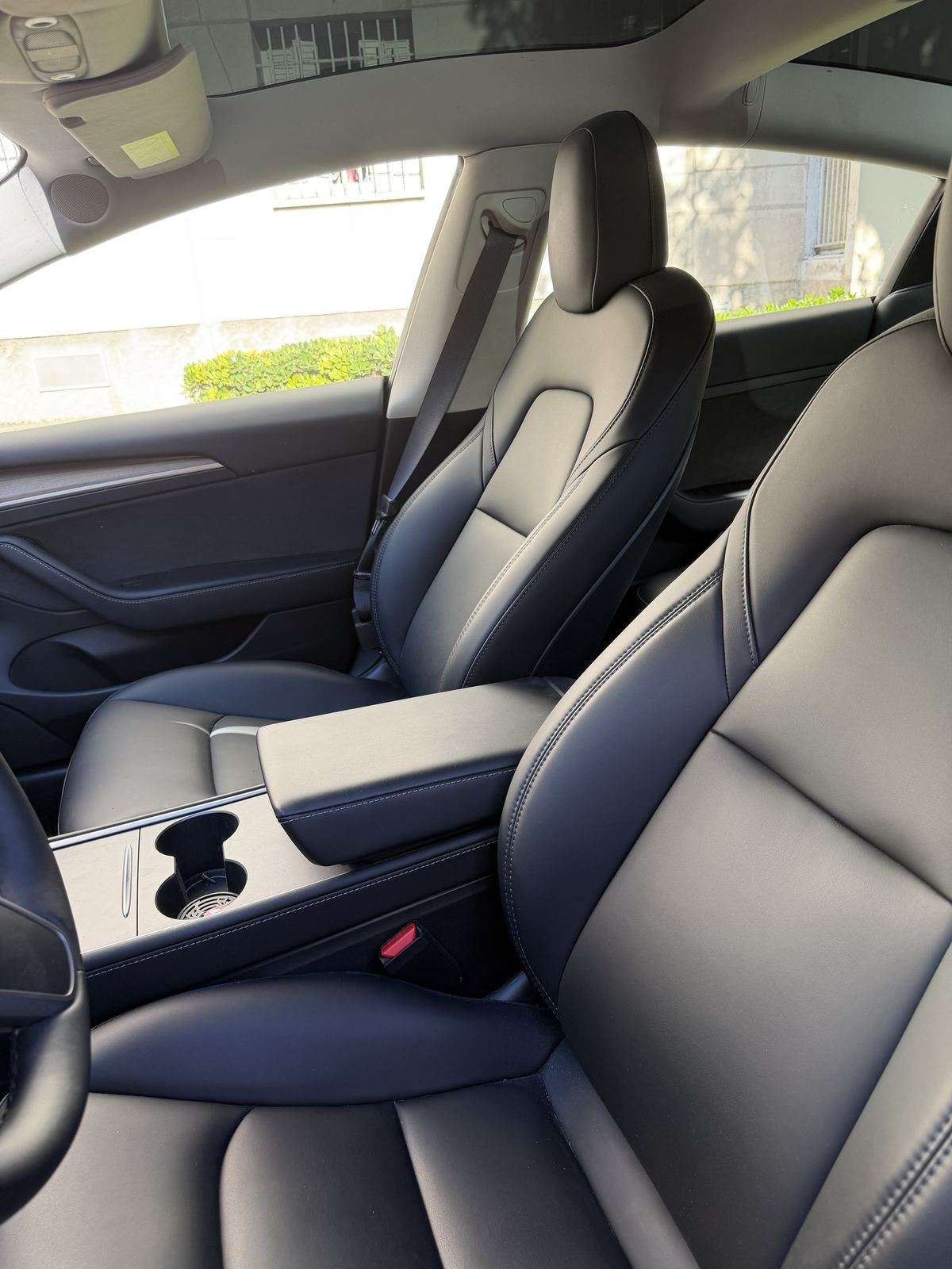 Tesla Model 3 Standard — TVA récupérable — photo 3