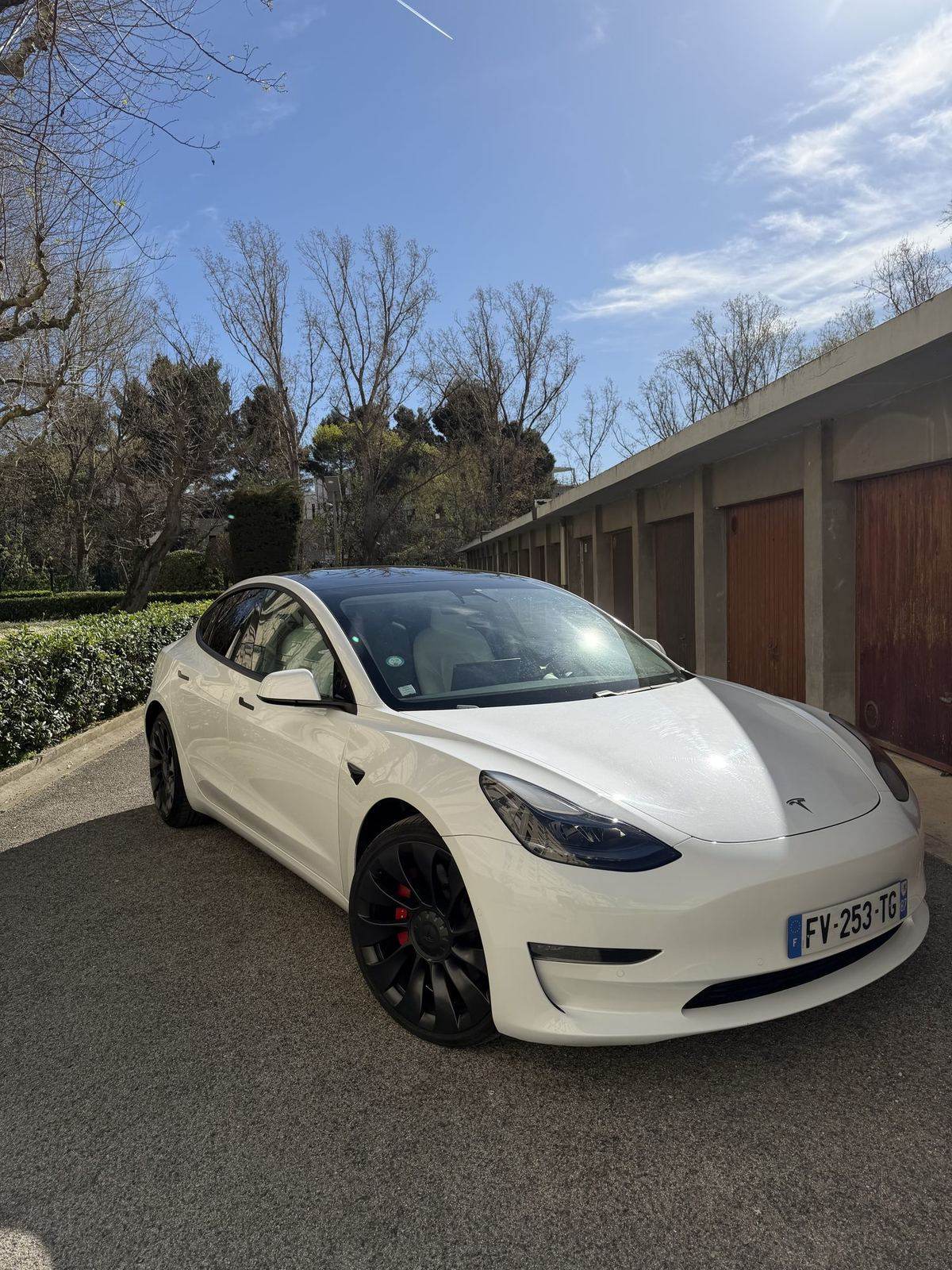 Tesla Model 3 Performance — Autopilote 3, TVA récupérable